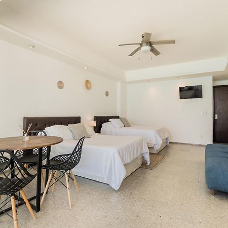 *Turquoise Escape- Beachfront Studio By Casa Paraiso* كانكون المظهر الخارجي الصورة